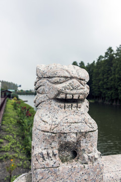 石獅子