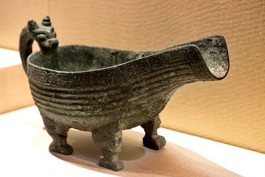 荀侯西（yi）