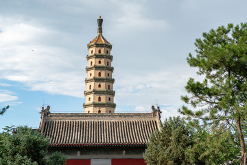 避暑山莊永佑寺舍利塔