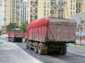 重型大卡車