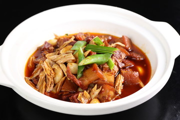 紅燒肉煨豆筍