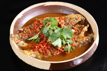 黃燜桂魚(yú)仔