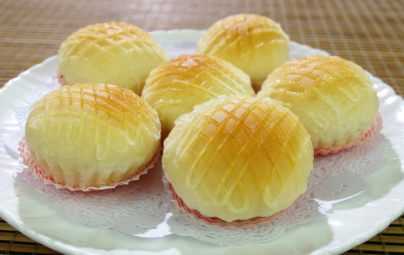 金絲燕麥包