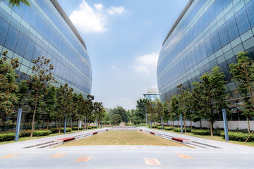 重慶仙桃數(shù)據(jù)谷的弧形建筑