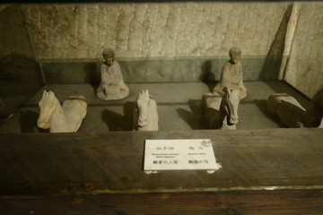 龜山西漢楚王墓