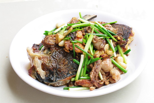 香焗水庫大魚頭
