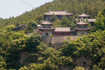 龍門(mén)石窟