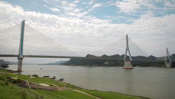 夷陵長(zhǎng)江大橋