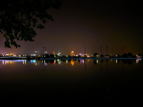 西湖斷橋夜景