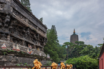 北京八大處公園佛塔