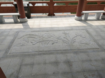 花卉雕像