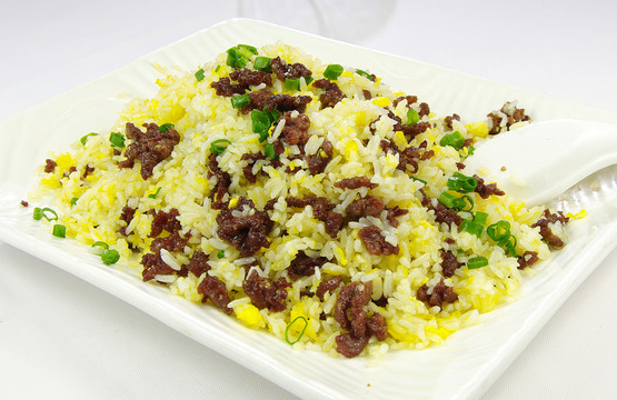 牛菘香蔥炒飯