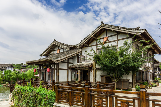 東方鹽湖城