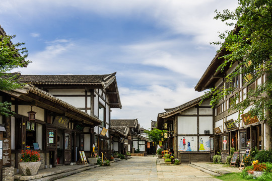 東方鹽湖城