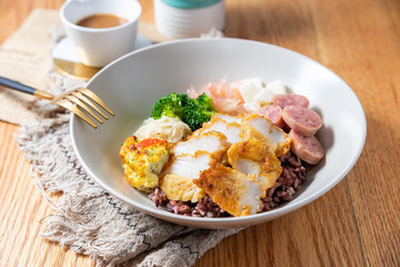 蔬果谷物拌飯
