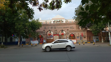 學(xué)校