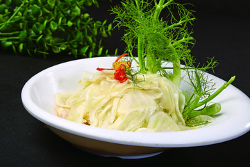 椒麻茴香根