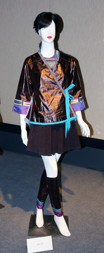 侗族服裝