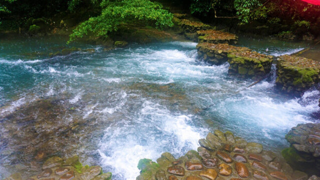 小七孔古橋景區(qū)水景