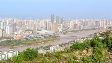 遠(yuǎn)眺蘭州市風(fēng)光