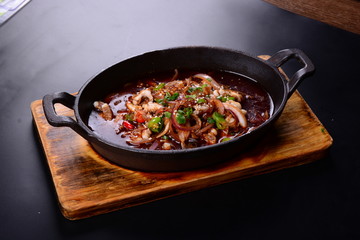 鐵板魷魚(yú)須