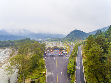 航拍銅仁梵凈山