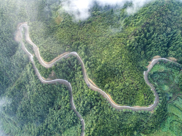 山區(qū)公路