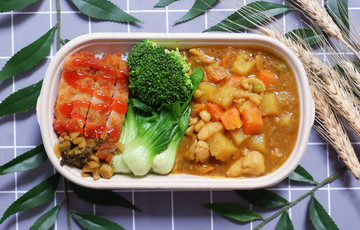 咖喱雞丁套餐飯