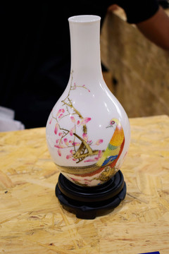 景德鎮(zhèn)瓷瓶