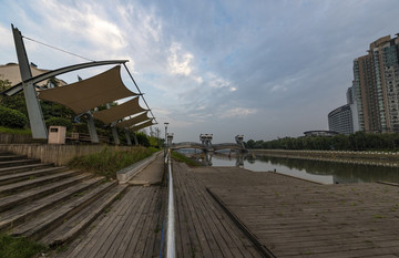 南京下關(guān)大橋