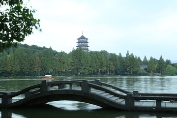 雷峰塔景區(qū)