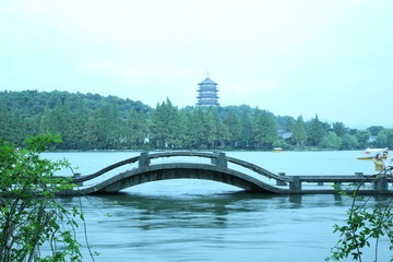 雷峰塔景區(qū)