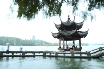 雷峰塔景區(qū)