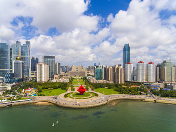 航拍青島五四廣場