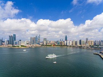 航拍青島海濱