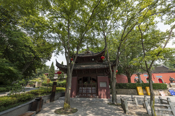 棲霞山風(fēng)光