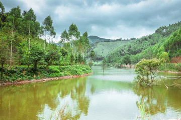 山嶺風(fēng)光