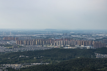 紫金山上看南京