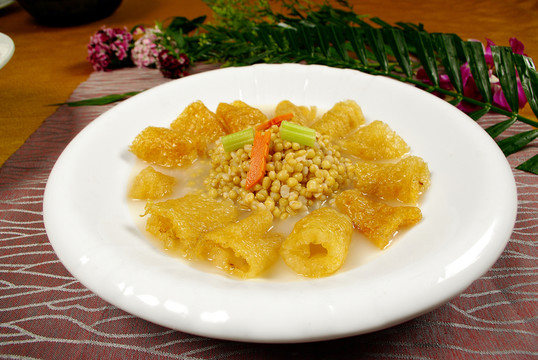 小麥浸魚肚