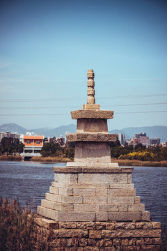 白塔