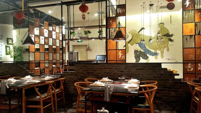 餐廳內(nèi)飾