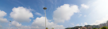 藍(lán)天白云