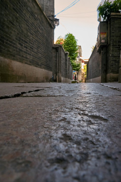 青石板路