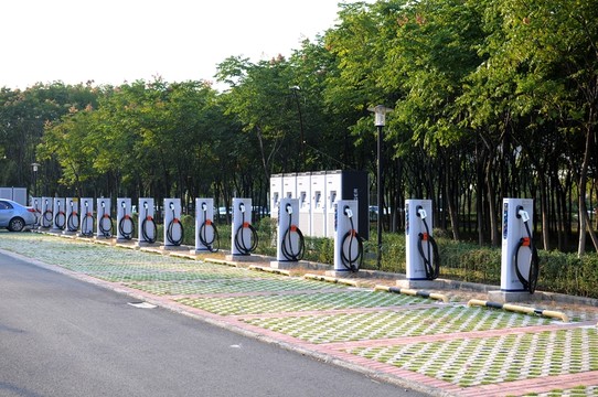 汽車充電樁