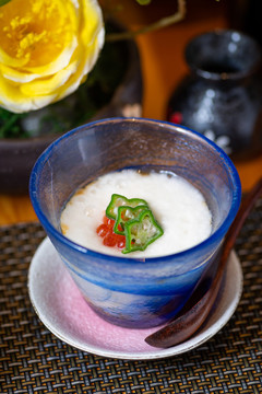 山藥泥佐三文魚(yú)籽