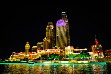 天津津灣廣場夜景