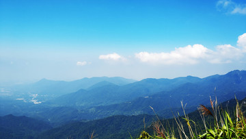 山脈
