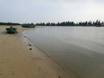 漁船