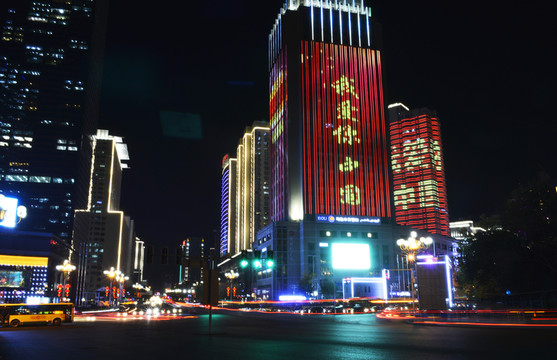 我愛你中國(guó)新疆靚了