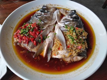 剁椒魚頭
